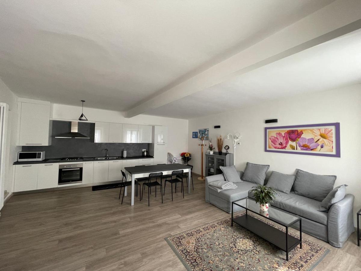 Casa Vacanza Revolta Trento Bagian luar foto
